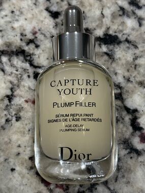 Dior Capture Youth Plump Filler Age Delay Serum